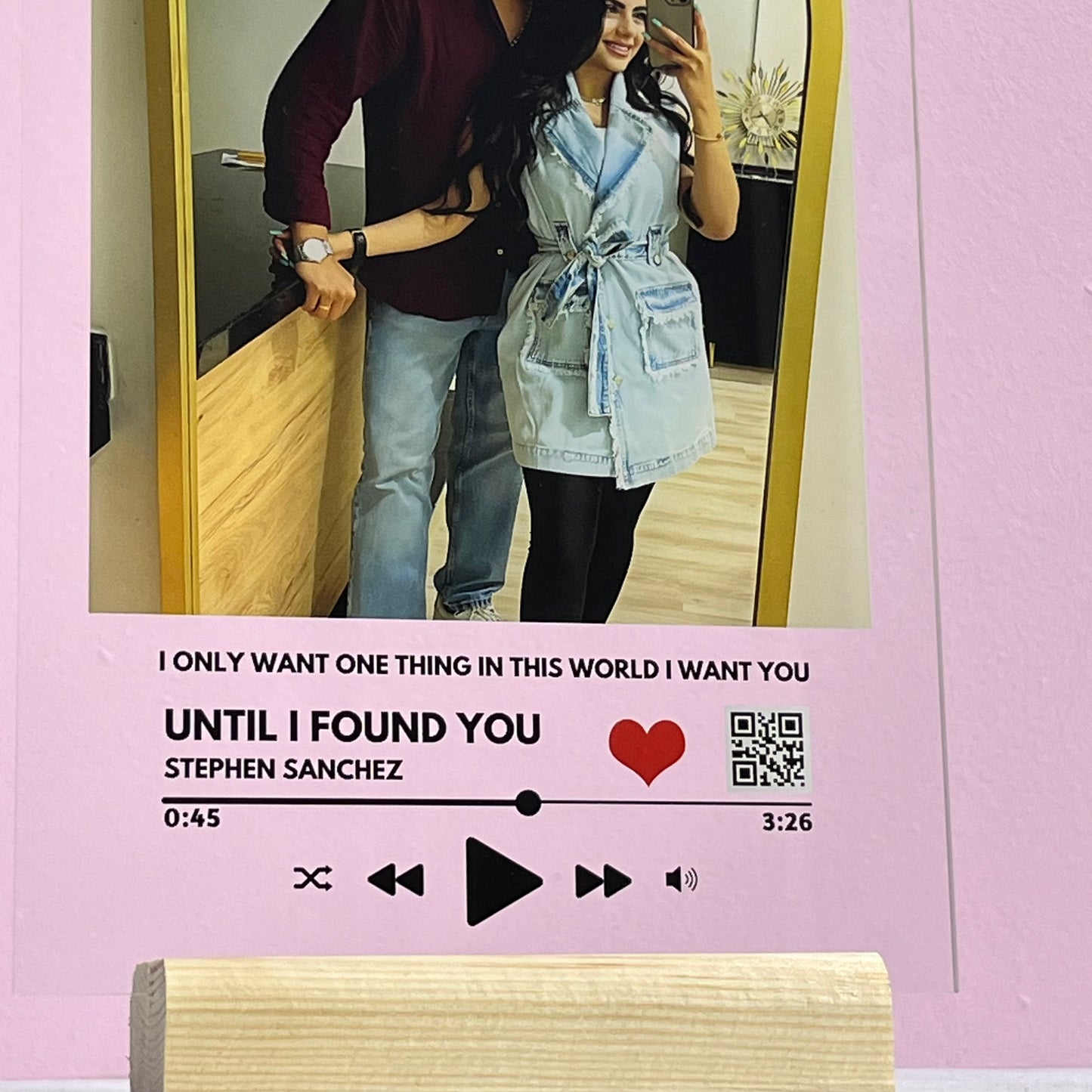 Music Frame with a massage
