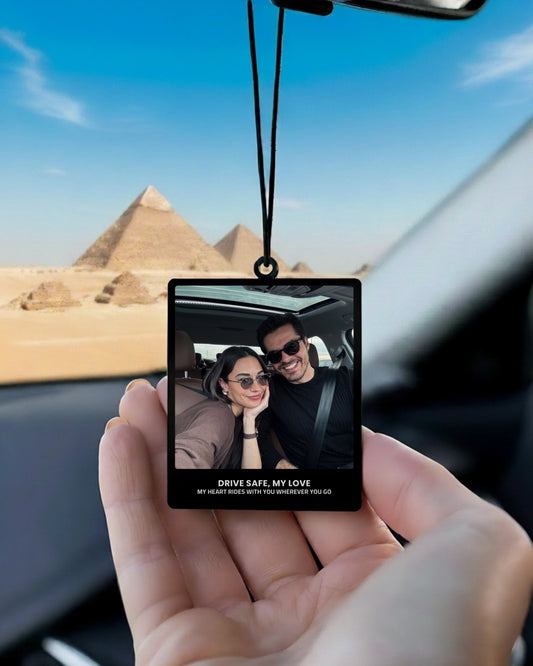 car pendant with long messages + qr code