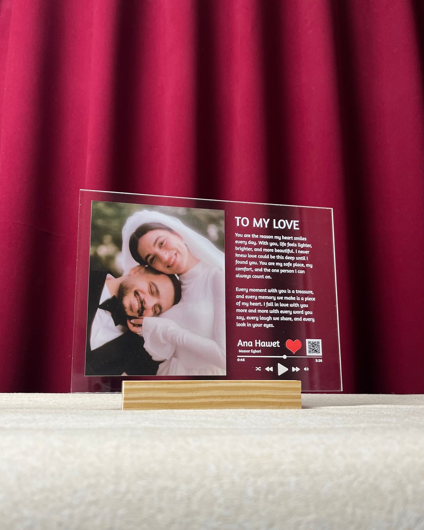 Music Frame with a long massage