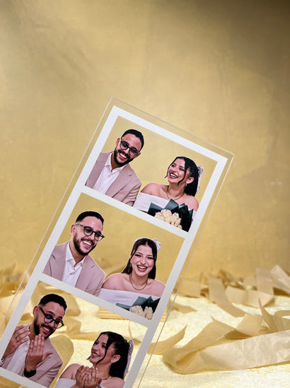 حامل صور أكريليك مخصص - 4 صور ورسالة 