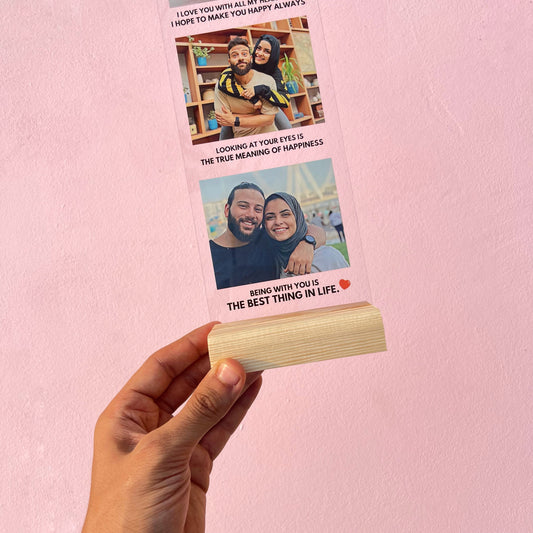 Acrylic stand with 3 photos and 3 quotes.